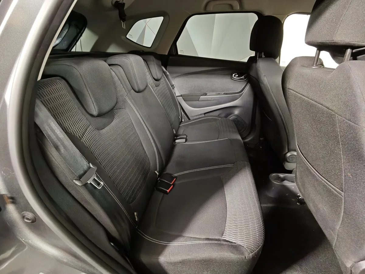 Renault Kaptur 1.6 X-tronic (114 л.с.) Life Серый в АВИЛОН. Слайд №15