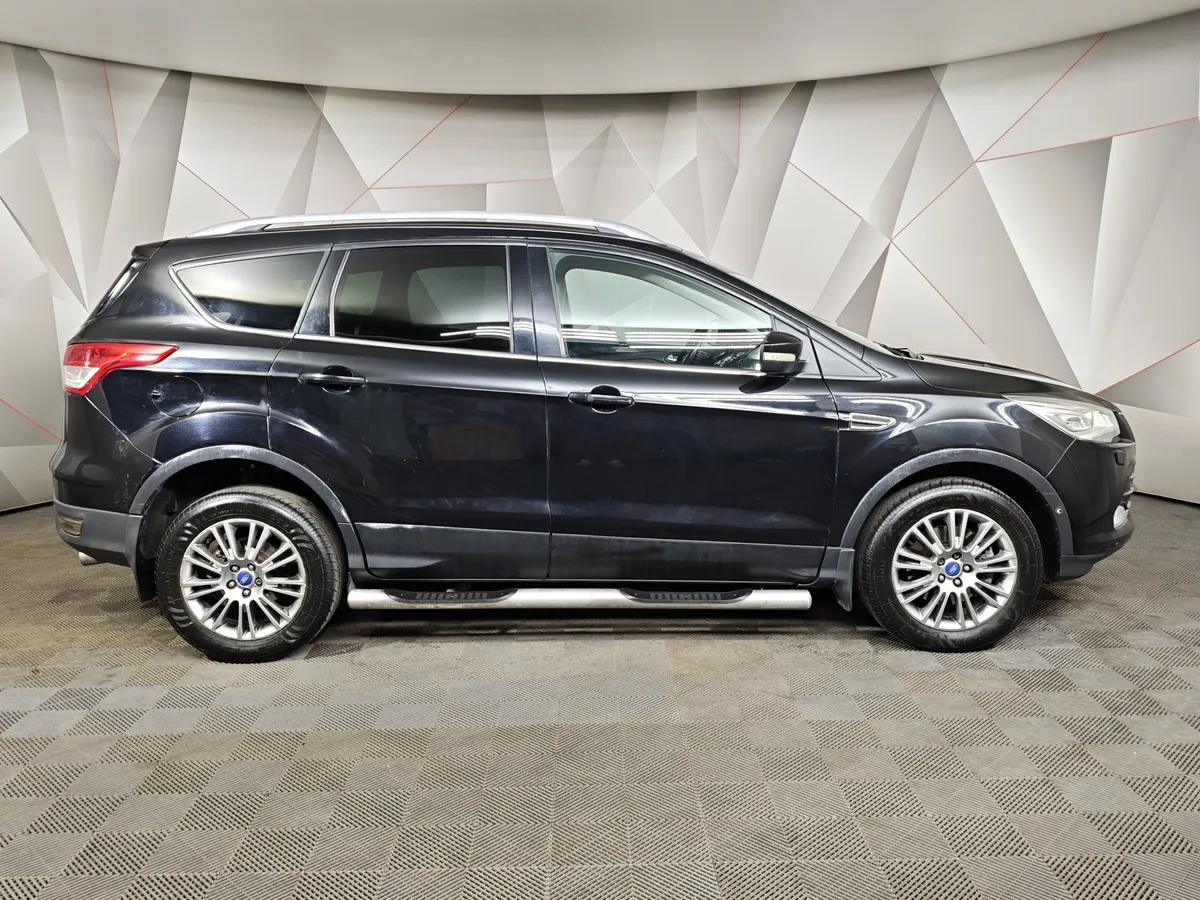 Ford Kuga 1.6 EcoBoost AT AWD (150 л.с.) Titanium Черный в АВИЛОН. Слайд №6