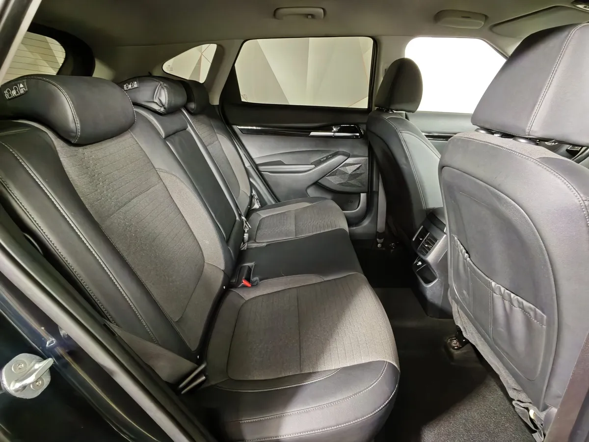 Kia Seltos 2.0 MPI 2WD IVT (149 л.с.) Luxe Синий в АВИЛОН. Слайд №16