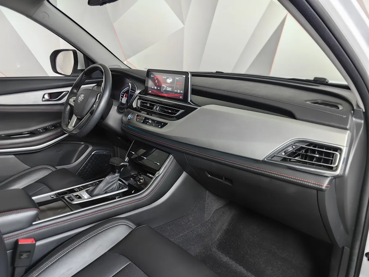 Changan CS75 1.8 AT AWD (149 л.с.) Luxe Белый в АВИЛОН. Слайд №12