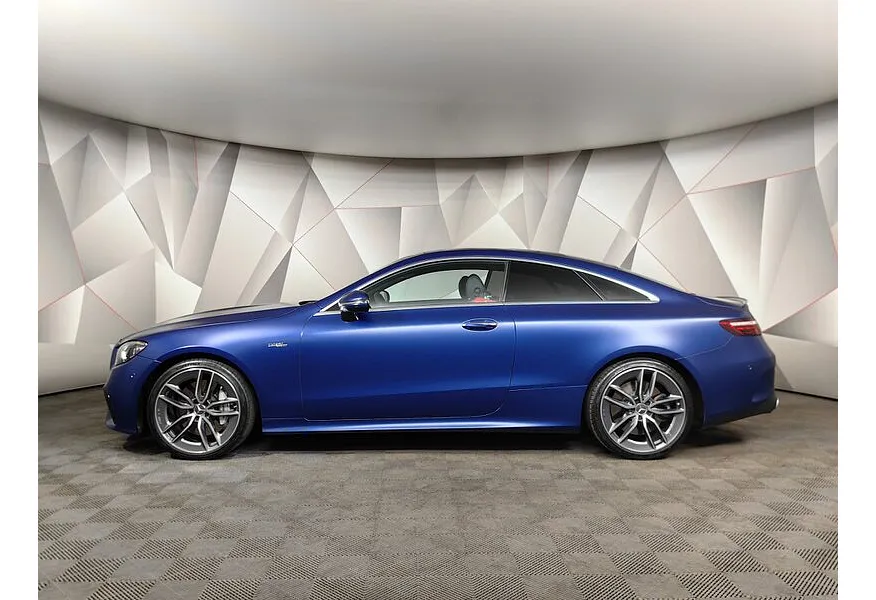 Mercedes-Benz E-Класс E 53 AMG 4MATIC+ 9G-TRONIC (435 л.с.) Синий в АВИЛОН. Слайд №5