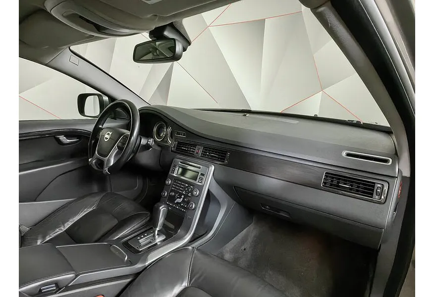 Volvo XC70 2.4 D5 Geartronic AWD (205 л.с.) Коричневый в АВИЛОН. Слайд №12