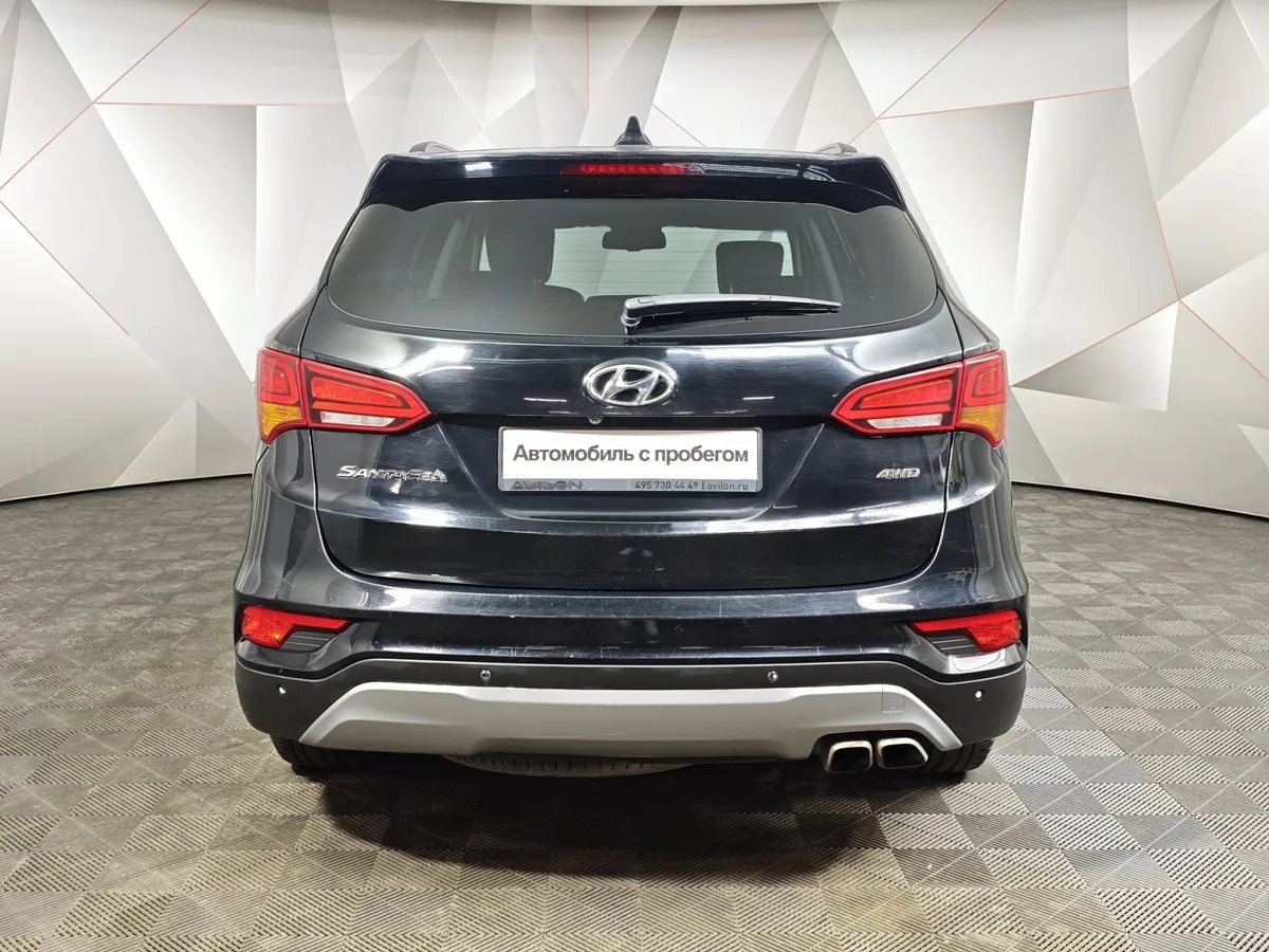 Hyundai Santa Fe 2.4 AT 4WD (175 л.с.) High-tech Черный в АВИЛОН. Слайд №8
