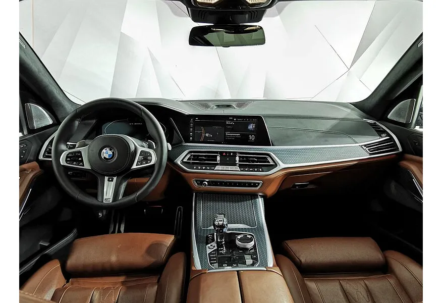 LIVE. Слайд №7