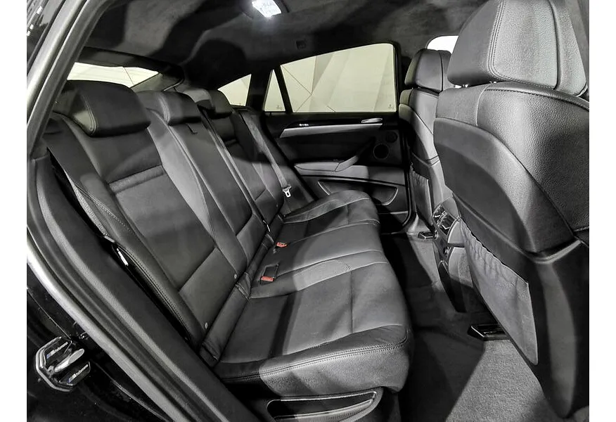 BMW X6 xDrive40d AT (306 л.с.) Черный в АВИЛОН. Слайд №14