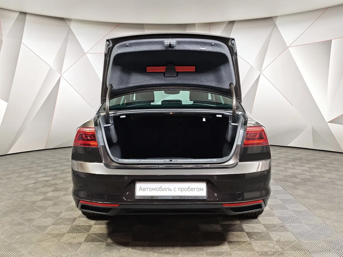 Volkswagen Passat 1.4 TSI DSG (150 л.с.) Business Коричневый в АВИЛОН. Слайд №12