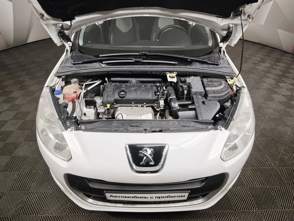 Peugeot 308 1.6 VTi AT (120 л.с.) Белый в АВИЛОН. Слайд №11