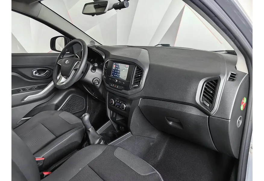 ВАЗ (Lada) XRAY 1.6 MT (106 л.с.) Серый в АВИЛОН. Слайд №12