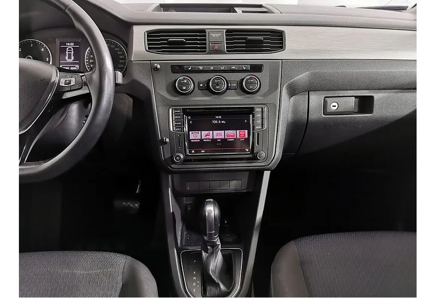 Volkswagen Caddy 2.0 TDI DSG (140 л.с.) Comfortline (7 мест) Белый в АВИЛОН. Слайд №15