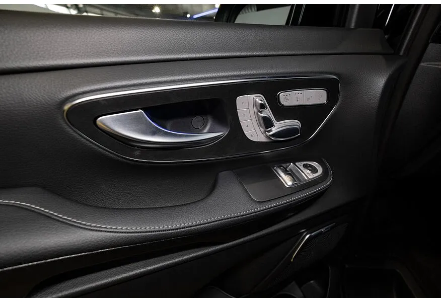 Mercedes-Benz V-Класс V 300 d L3 4MATIC 9G-TRONIC (237 л.с.) Avantgarde Черный в АВИЛОН. Слайд №20