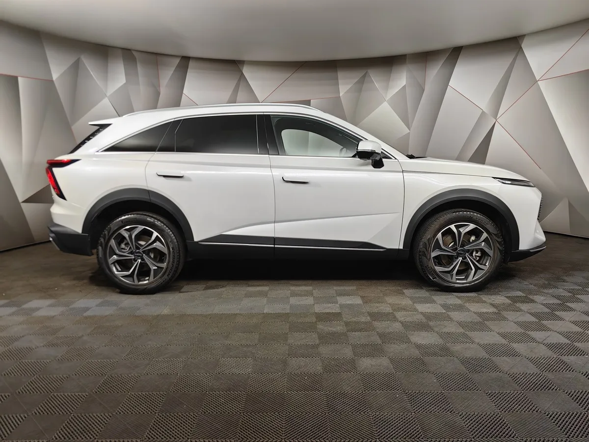 Haval F7 2.0T AWD 7DCT (190 л.с.) Tech Plus Белый в АВИЛОН. Слайд №6