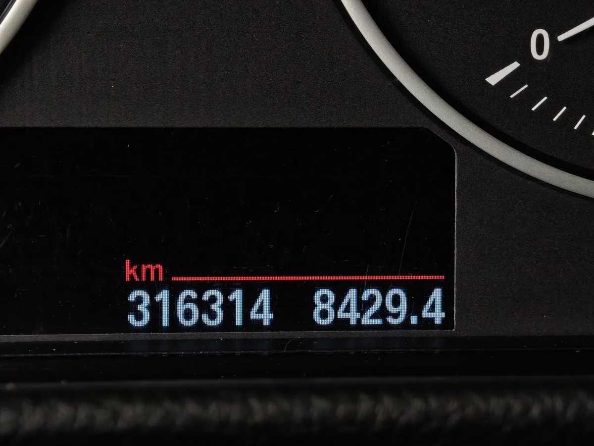 BMW 3 серия 320i xDrive AT (184 л.с.) Синий в АВИЛОН. Слайд №13