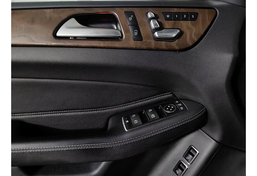 Mercedes-Benz GLS 350 d 4MATIC 9G-TRONIC (249 л.с.) Особая серия Серый в АВИЛОН. Слайд №21