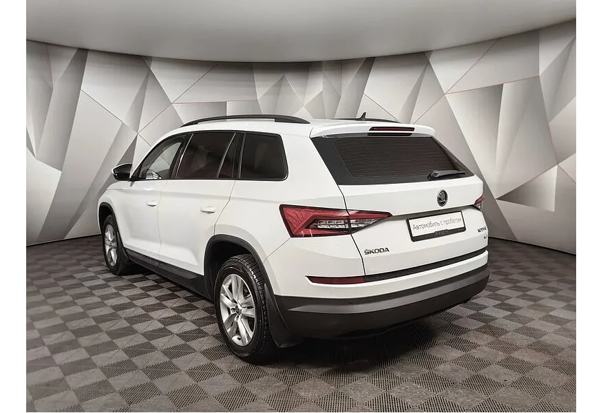 Skoda Kodiaq 1.4 TSI DSG 4X4 (150 л.с.) Белый в АВИЛОН. Слайд №4
