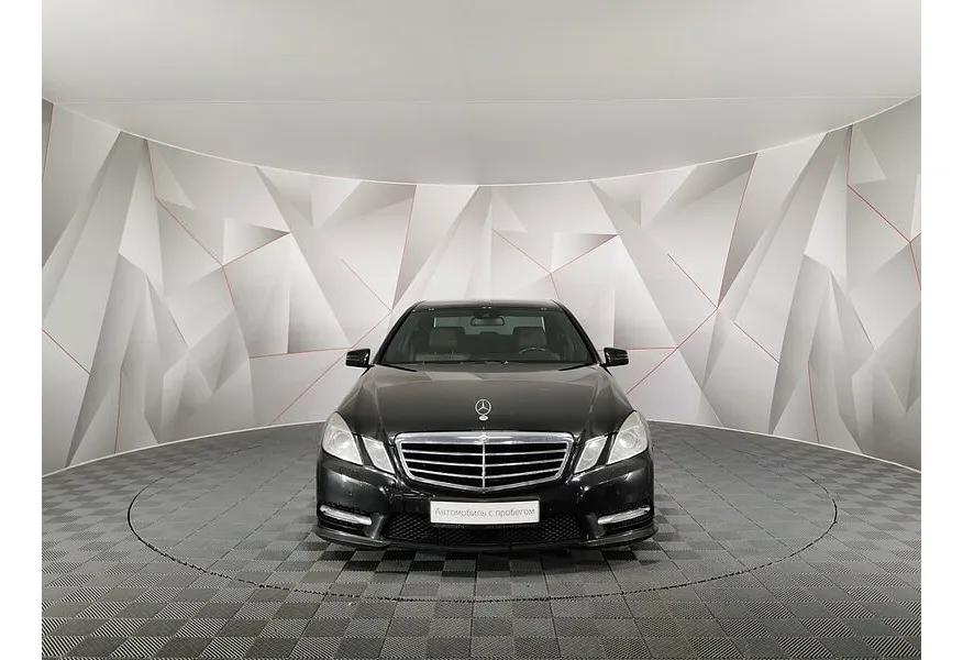 Mercedes-Benz E-Класс E 300 BlueEfficiency 7G-Tronic Plus (249 л.с.) Черный в АВИЛОН. Слайд №7