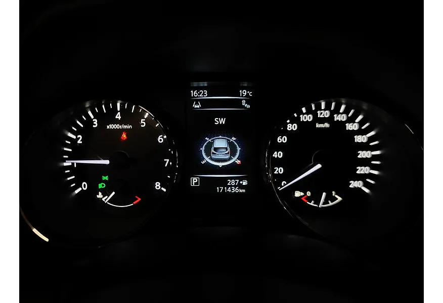 Nissan Qashqai 2.0 CVT AWD (144 л.с.) Белый в АВИЛОН. Слайд №18