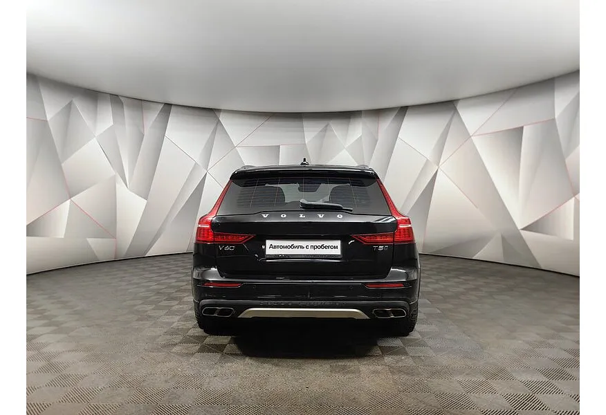 Volvo V60 Cross Country 2.0 T5 AT AWD (250 л.с.) Cross Country Plus Черный в АВИЛОН. Слайд №8
