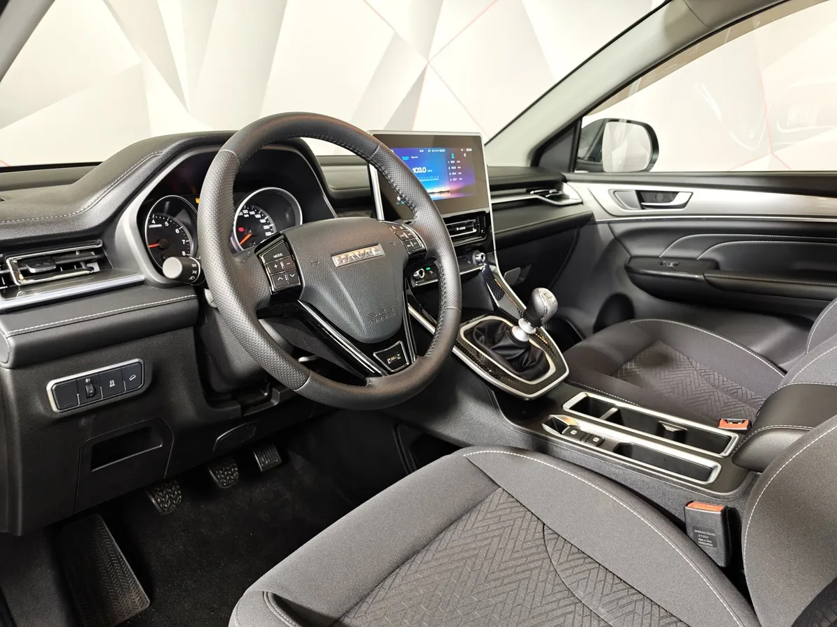 Haval M6 1.5 MT 2WD (143 л.с.) Family Черный в АВИЛОН. Слайд №19