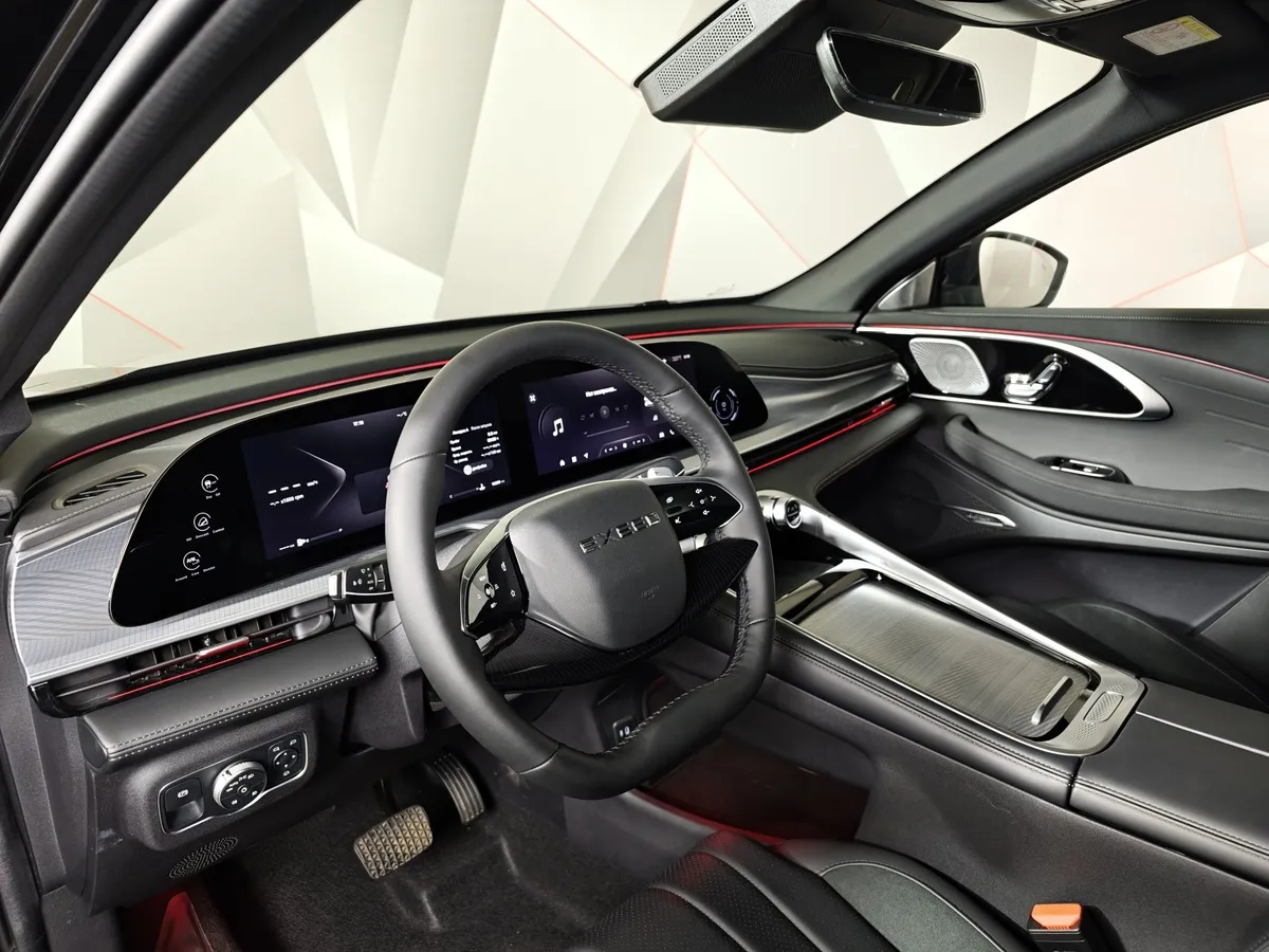 EXEED TXL 1.6 TGDI DCT7 AWD (186 л.с.) Prestige Черный в АВИЛОН. Слайд №18