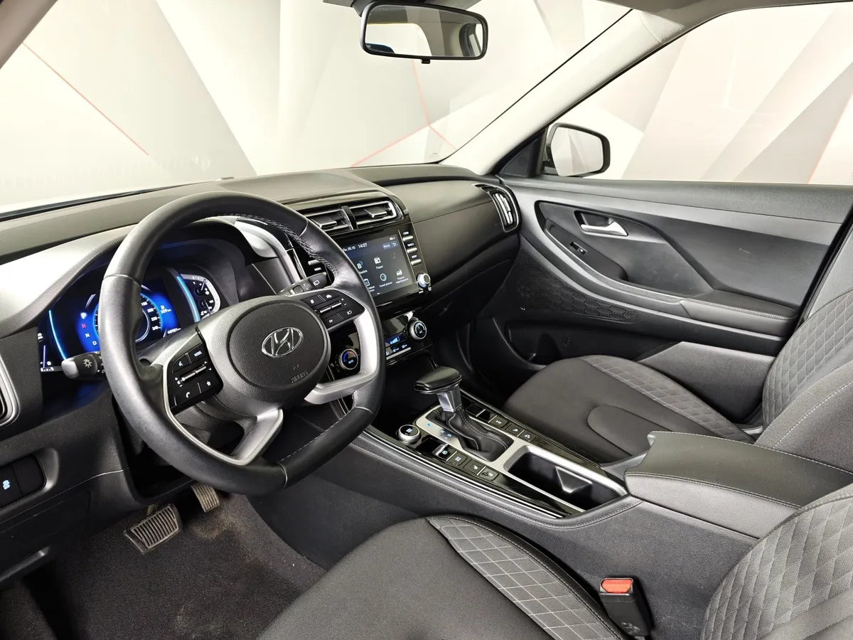 Hyundai Creta 1.6 AT 4WD (121 л.с.) Lifestyle Серый в АВИЛОН. Слайд №19