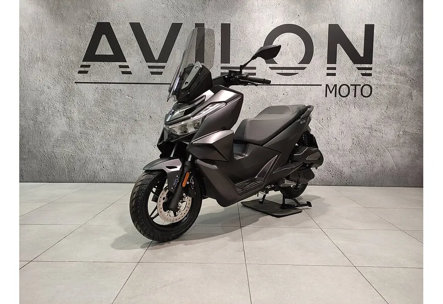 АВИЛОН - VOGE SR3 245 см³ (26 л.с.) 245 Черный - slide 9721631