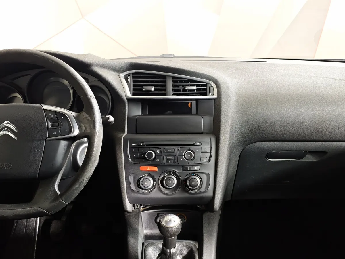 Citroen C4 1.6 MT (109 л.с.) Серый в АВИЛОН. Слайд №14