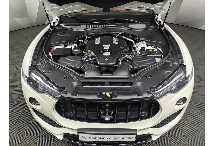 Maserati Levante 3.0 V6 AT (350 л.с.) Белый в АВИЛОН. Слайд №11