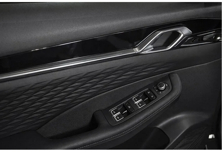 Belgee X50+ 1.5T DCT FWD (147 л.с.) Стиль Серебристый в АВИЛОН. Слайд №12