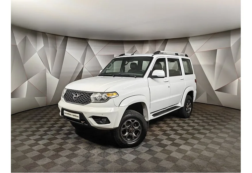 АВИЛОН - УАЗ Patriot 2.7 MT 4WD (150 л.с.) Максимум Белый - slide 0