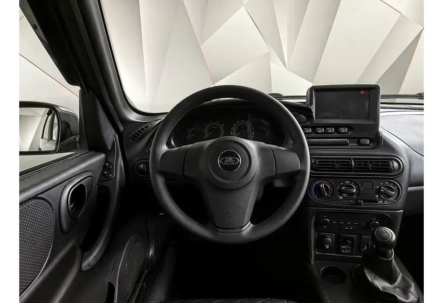 ВАЗ (Lada) Niva 1.7 MT 4WD (80 л.с.) Black Серый в АВИЛОН. Слайд №20