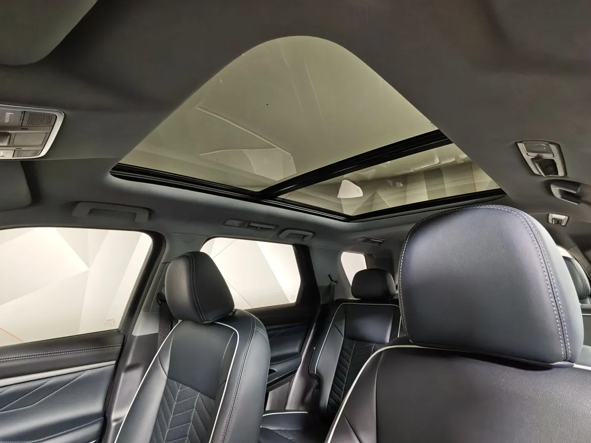 Changan CS95 2.0 AT 4WD (226 л.с.) Tech Белый в АВИЛОН. Слайд №21