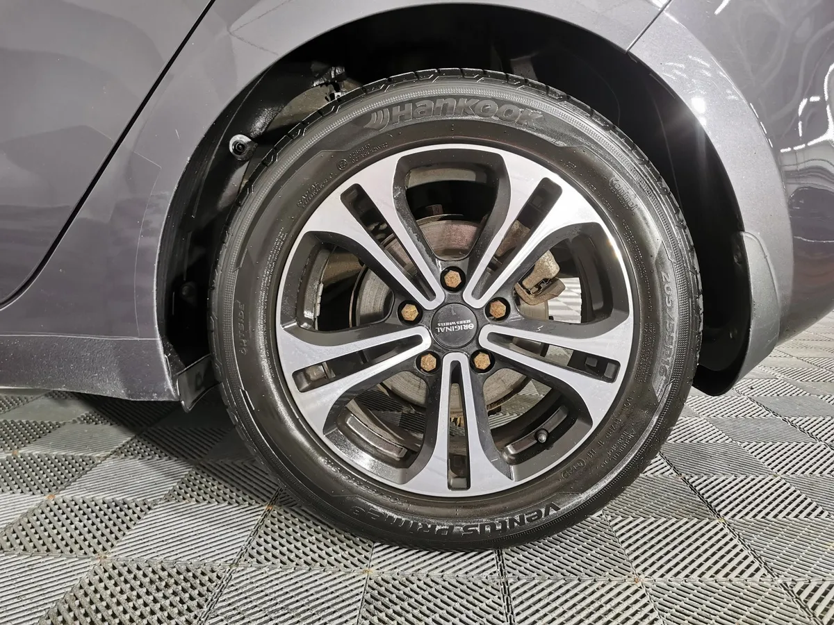 Kia Ceed 1.6 AT (129 л.с.) Luxe Серый в АВИЛОН. Слайд №9