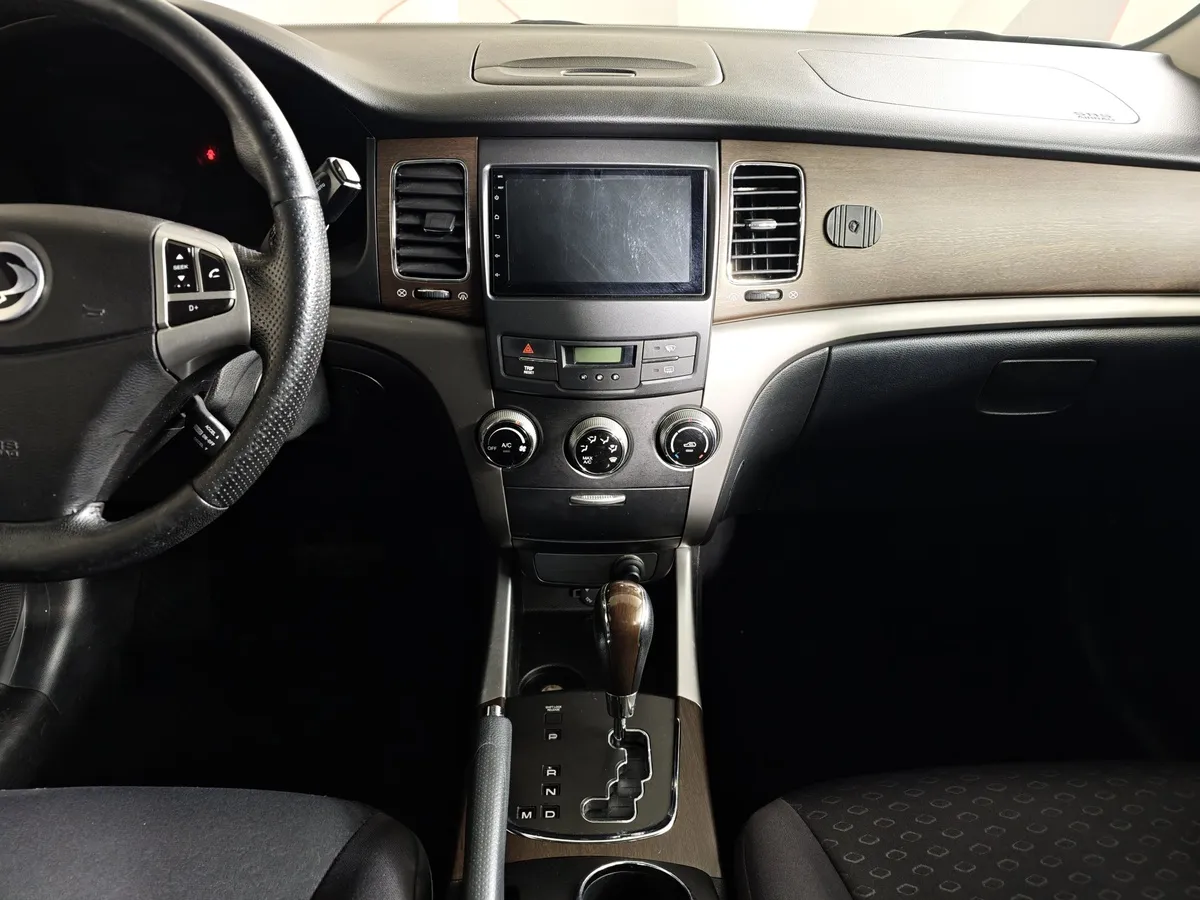 SsangYong Actyon 2.0 AT AWD (149 л.с.) Черный в АВИЛОН. Слайд №14