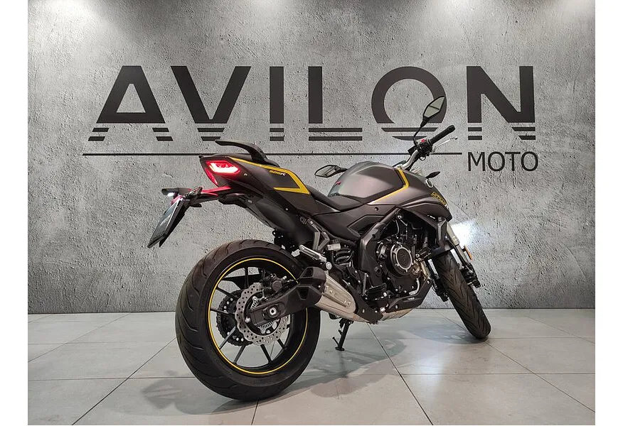 LIVE. Слайд №6