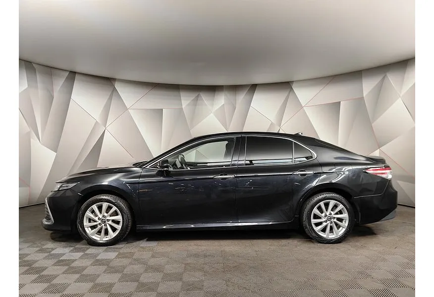 Toyota Camry 2.0 AT (150 л.с.) Черный в АВИЛОН. Слайд №5