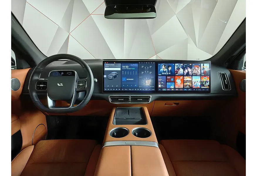 Li Auto L7 1.5 AT 4WD (449 л.с.) Max Черный в АВИЛОН. Слайд №13