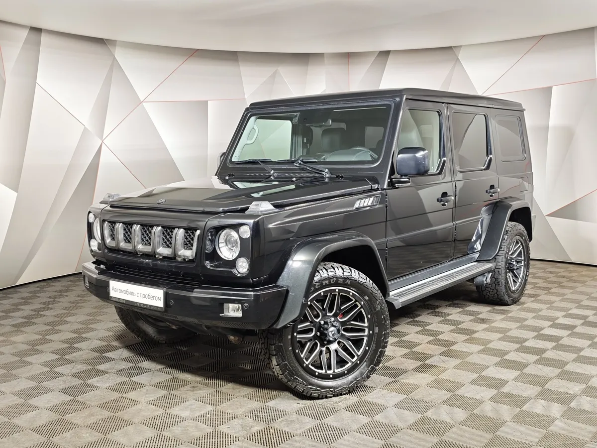 BAIC BJ80 2.3T AT 4WD (231 л.с.) Knight Черный в АВИЛОН. Слайд №1