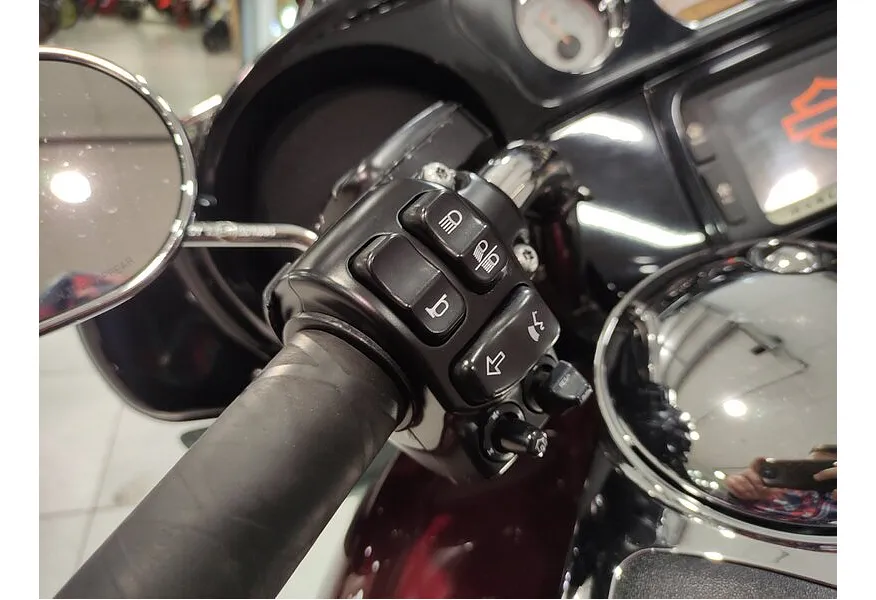 LIVE. Слайд №10