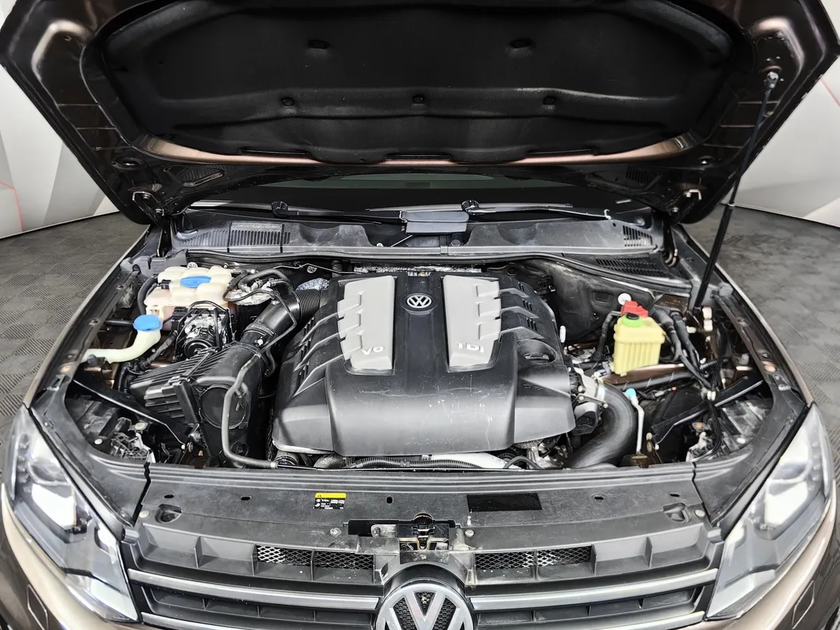 Volkswagen Touareg 3.0 TDI Tiptronic 4Motion (204 л.с.) Коричневый в АВИЛОН. Слайд №11