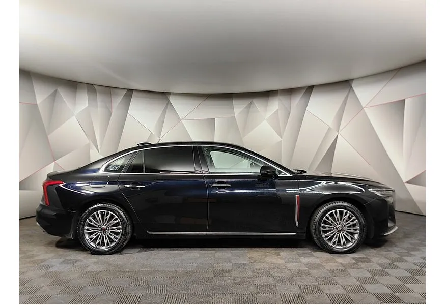 Hongqi H5 2.0 AT (218 л.с.) Basic Черный в АВИЛОН. Слайд №6