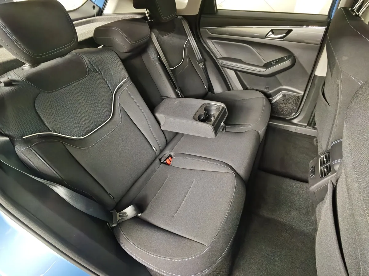 Haval Jolion 1.5T AWD 7DCT (150 л.с.) Premium Синий в АВИЛОН. Слайд №17