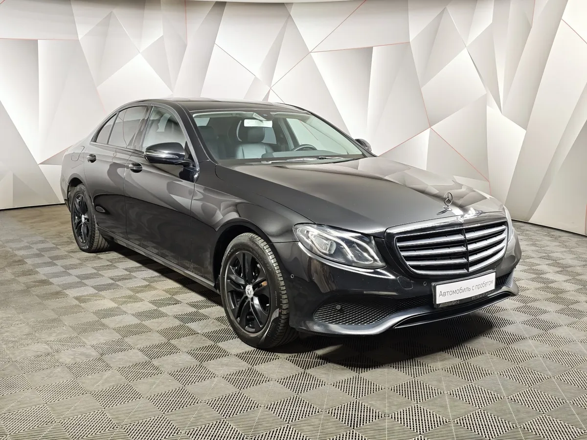 Mercedes-Benz E-Класс E 200 9G-TRONIC (197 л.с.) Черный в АВИЛОН. Слайд №3