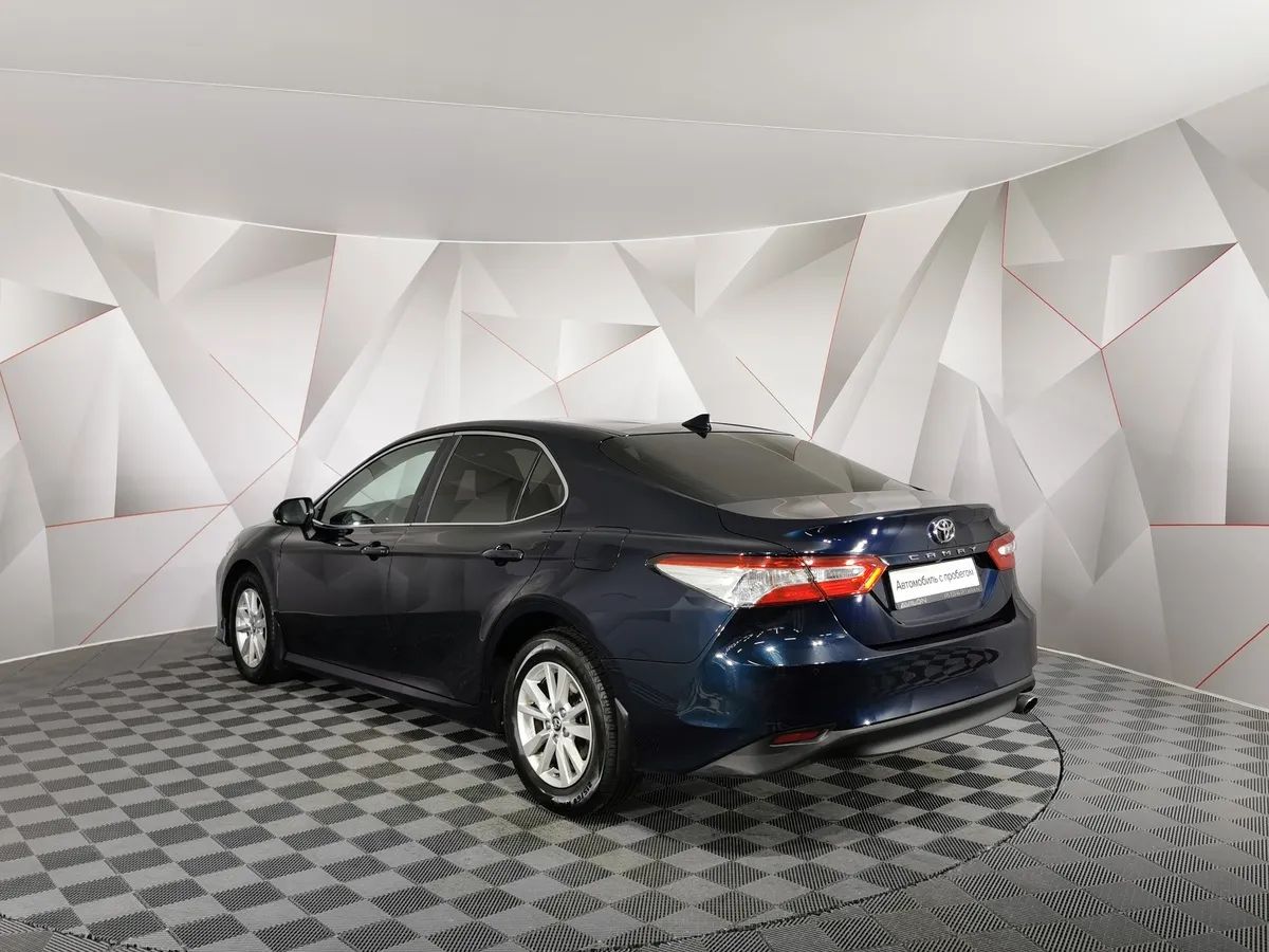 Toyota Camry 2.0 AT (150 л.с.) Синий в АВИЛОН. Слайд №4
