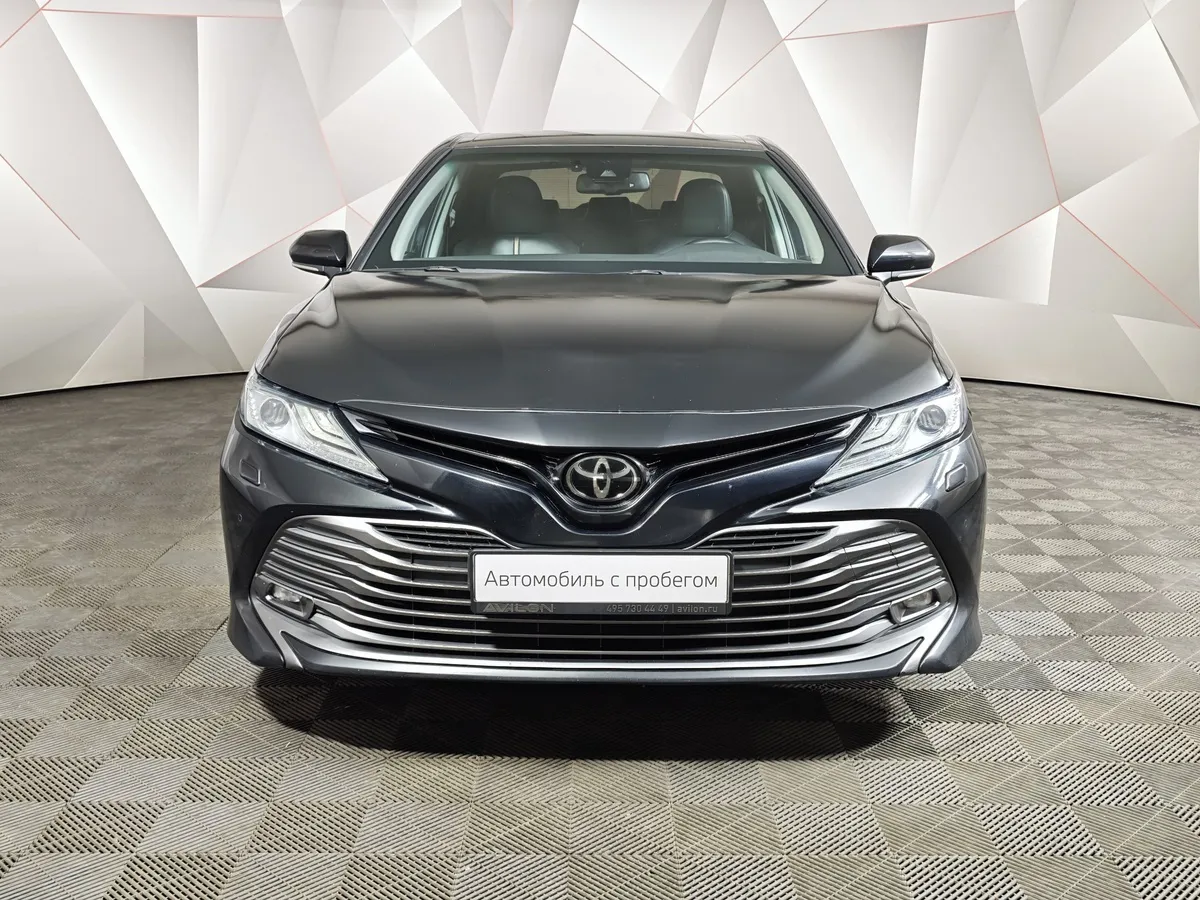 Toyota Camry 2.5 AT (181 л.с.) Черный в АВИЛОН. Слайд №7