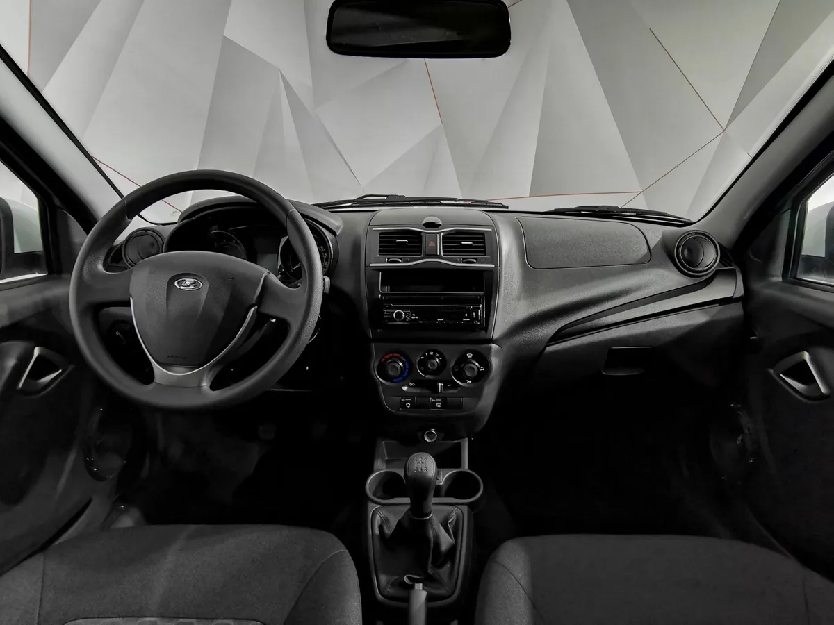 ВАЗ (Lada) Granta 1.6 MT 16кл (98 л.с.) Белый в АВИЛОН. Слайд №14