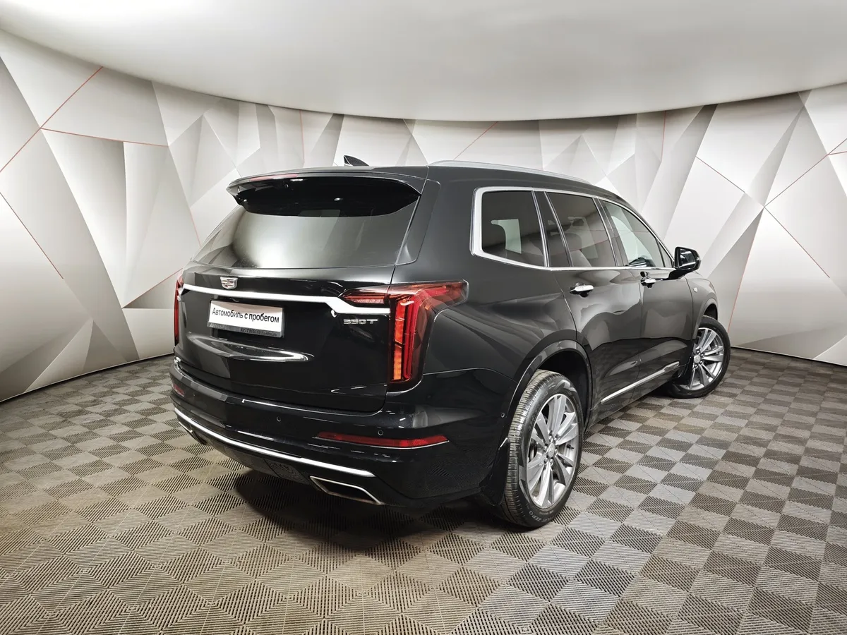 Cadillac XT6 2.0T AT AWD (200 л.с.) Premium Luxury Черный в АВИЛОН. Слайд №2