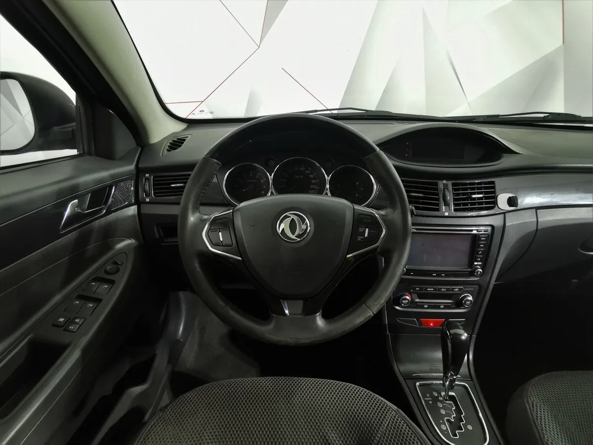 DongFeng H30 1.6 MT (117 л.с.) Comfort Серебристый в АВИЛОН. Слайд №17