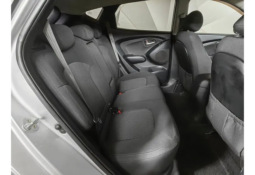 LIVE. Слайд №12