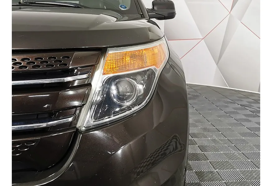 Ford Explorer 3.5 SelectShift 4WD (294 л.с.) Коричневый в АВИЛОН. Слайд №10