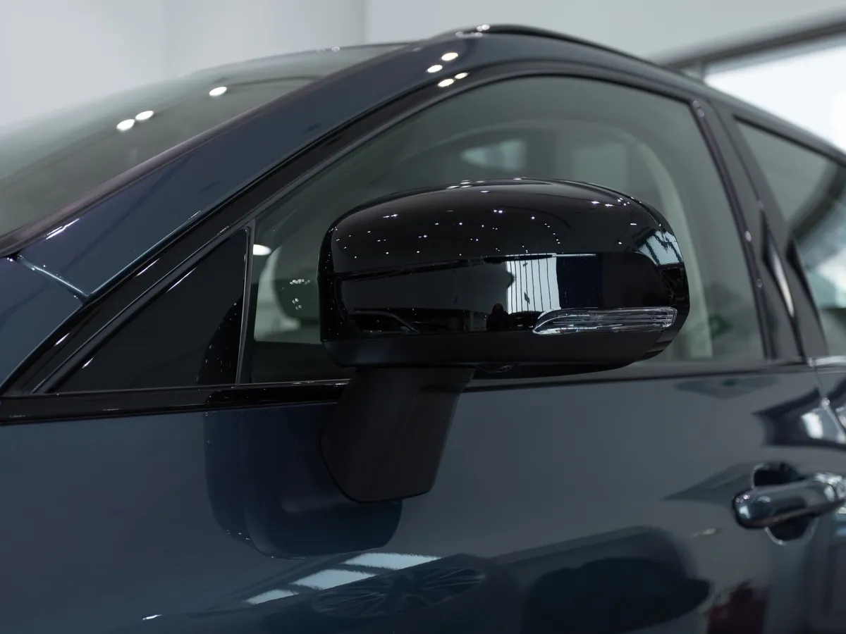 Volvo XC60 2.0 B5 8AT AWD (250 л.с.) Ultra Dark Синий в АВИЛОН. Слайд №16
